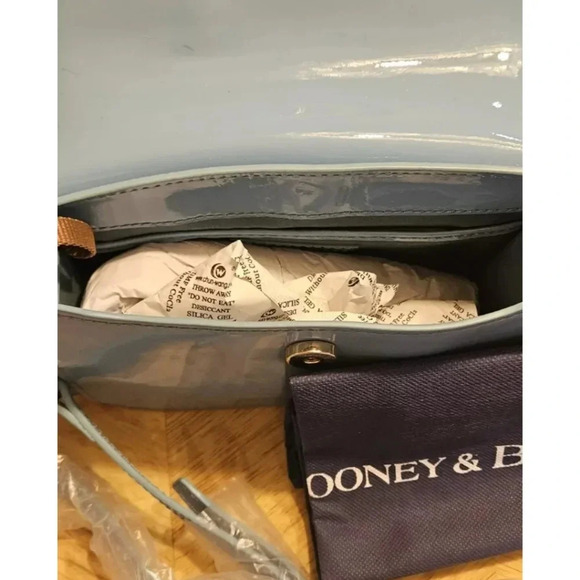 New W Tags Dooney& Bourke East West Flap Crossbody Bag Patent Leather Blue Purse - Picture 7 of 12